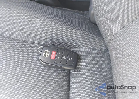 2025 Toyota Camry Le из США, поврежденный, VIN 4T1DAACK9SU083873